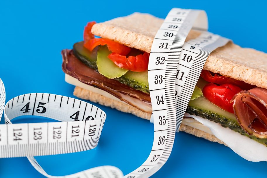 Kalorienreduzierte Diäten bei Mann und Frau